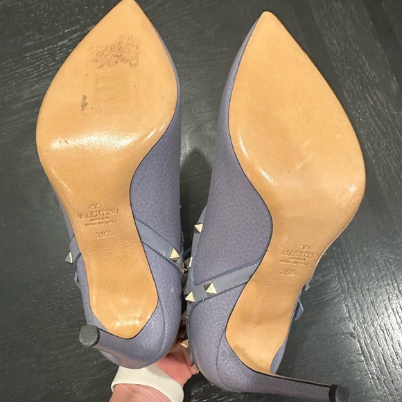 Valentino Rockstud Pebbled Boots in Powder Blue (never been worn) - Picture 2 of 4